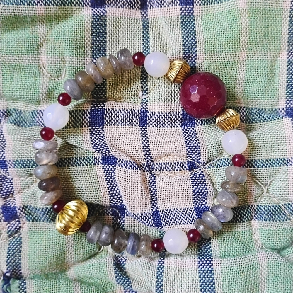 Handmade Ruby, Labradorite, and Quartz Bracelet